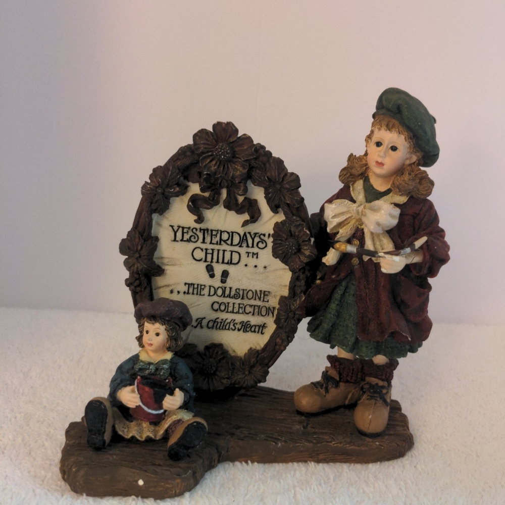 Boyds Bears Yesterday's Child Figurine - Brown and Green